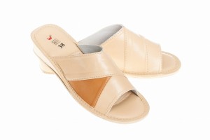 Pantofle  damskie 001