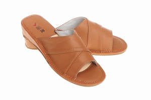 Pantofle damskie 004