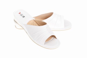 Pantofle damskie 025