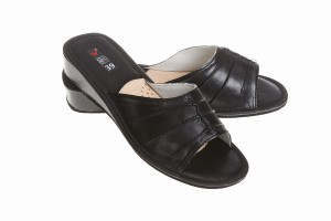 Pantofle damskie 026