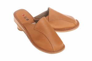 Pantofle damskie 039