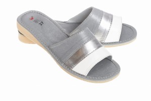 Pantofle damskie 050