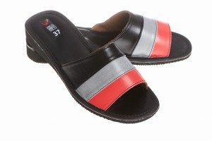 Pantofle damskie 057