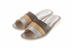 Pantofle damskie 054