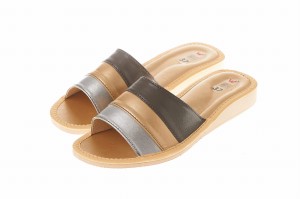 Pantofle damskie 053