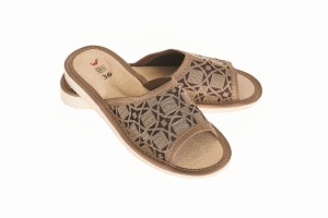 Pantofle damskie 077