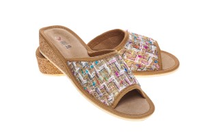 Pantofle damskie na korku 